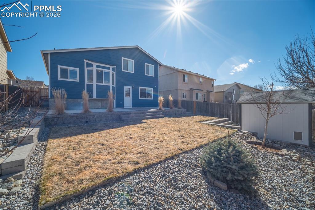 Image 26 of 35: Back of Structure