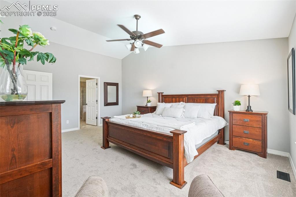 Image 18 of 45: This suite is so light and bright.