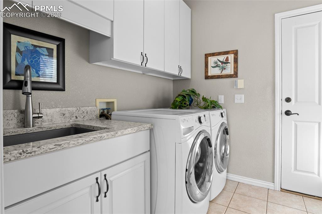Image 15 of 47: Laundry