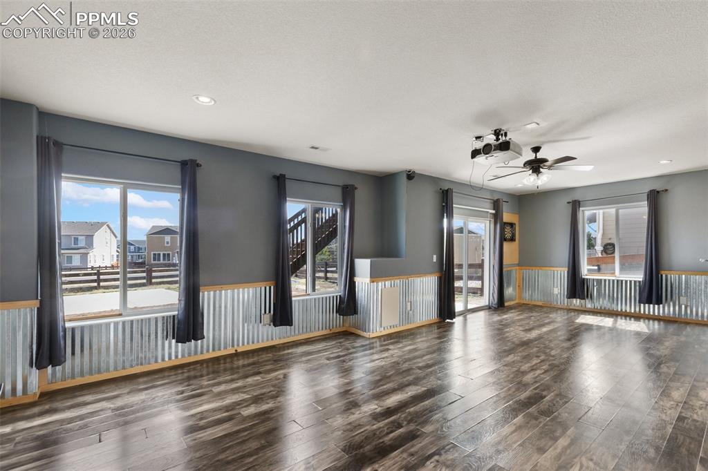 Image 28 of 45: Is a walkout basement on your checklist?