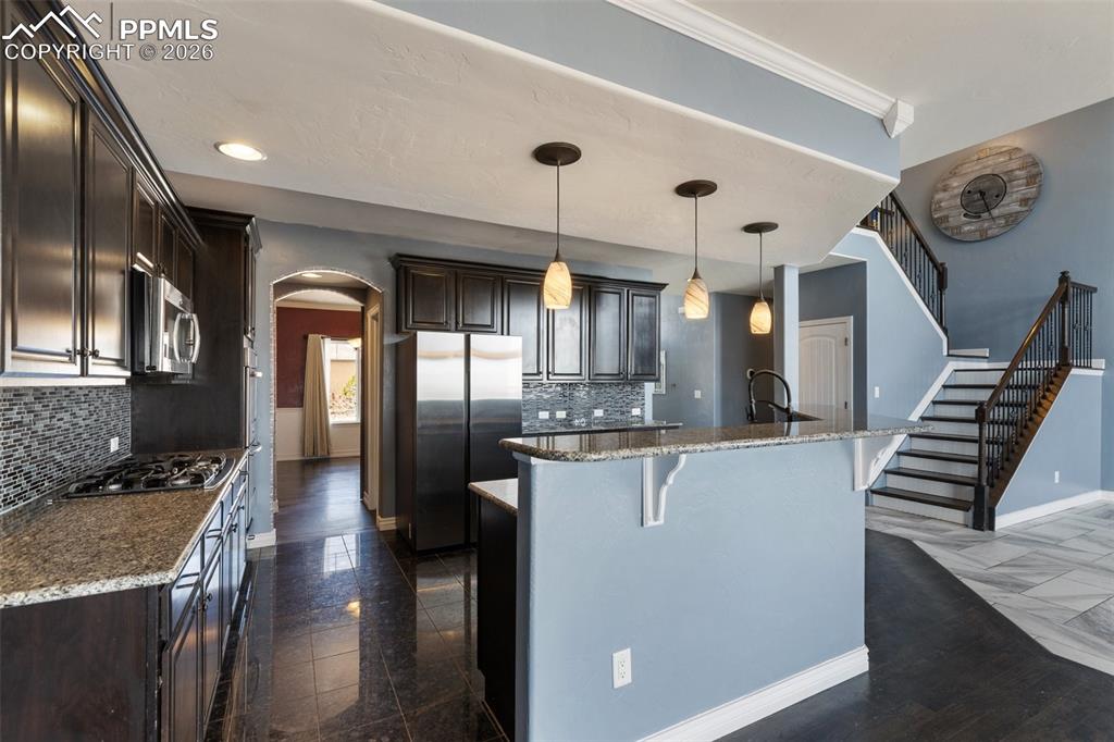 Image 39 of 45: Kitchen