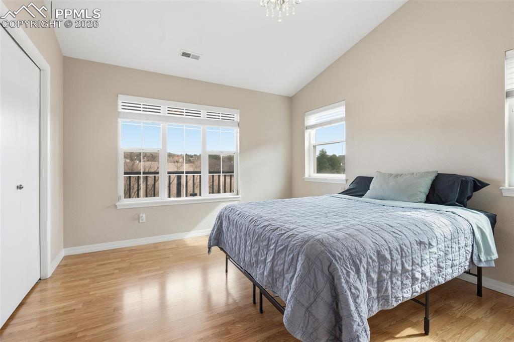 Image 26 of 50: Bedroom #3