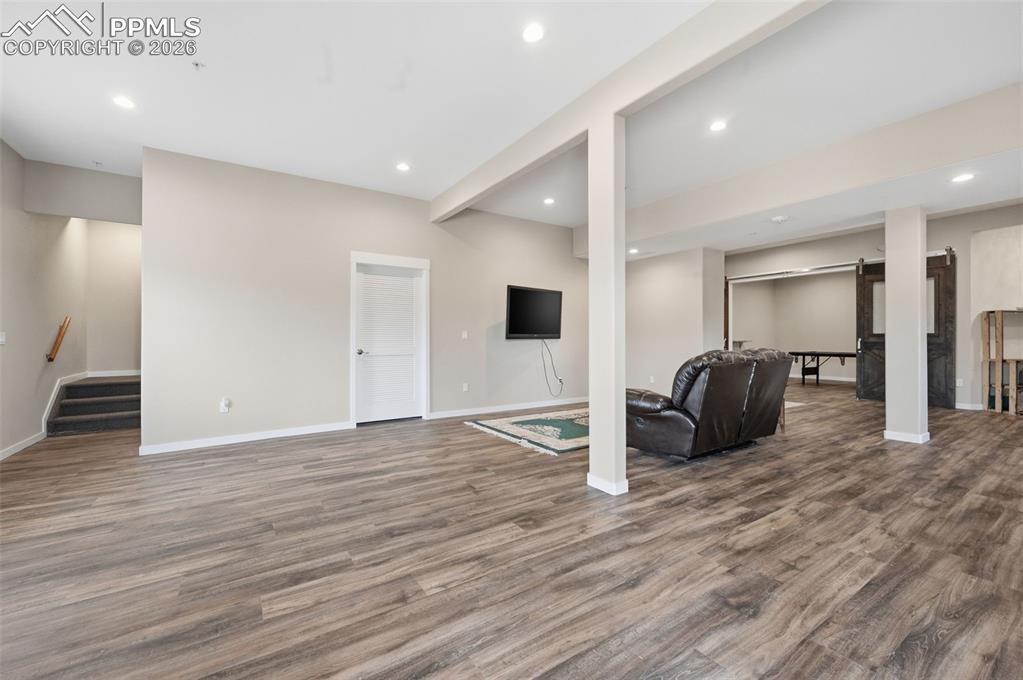 Image 29 of 50: Family Room