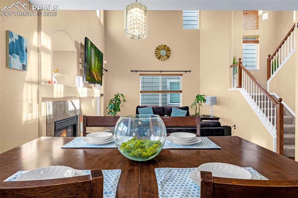 Image 12 of 44: Dining Area