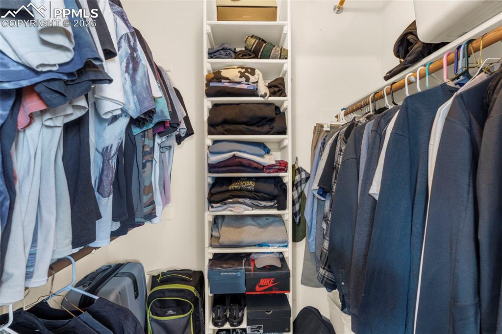 Image 15 of 34: Closet