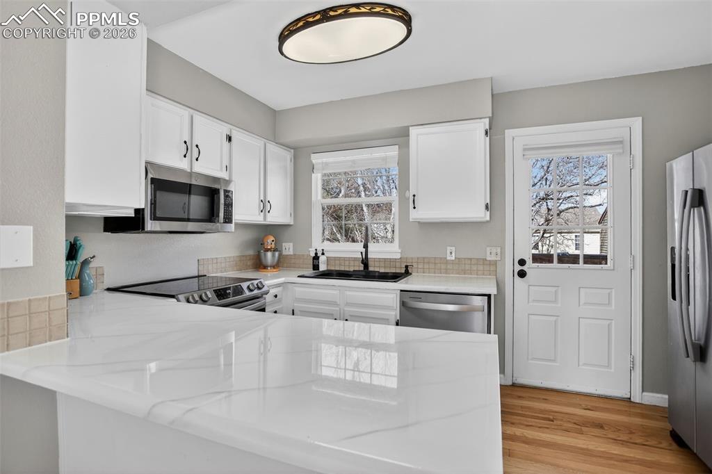 Image 10 of 32: No Description Available