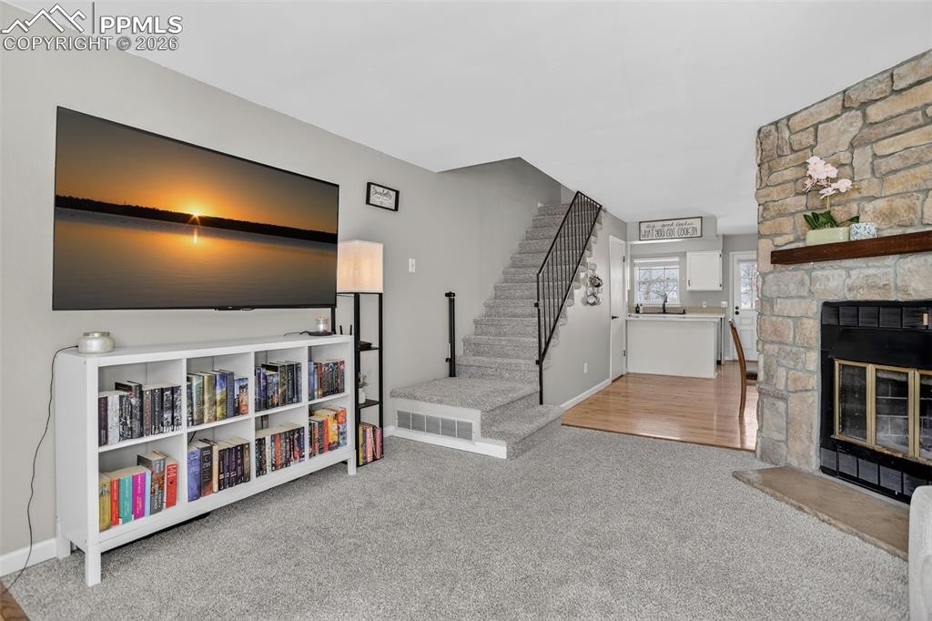 Image 7 of 32: No Description Available