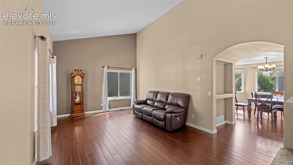 Image 10 of 41: Family Room