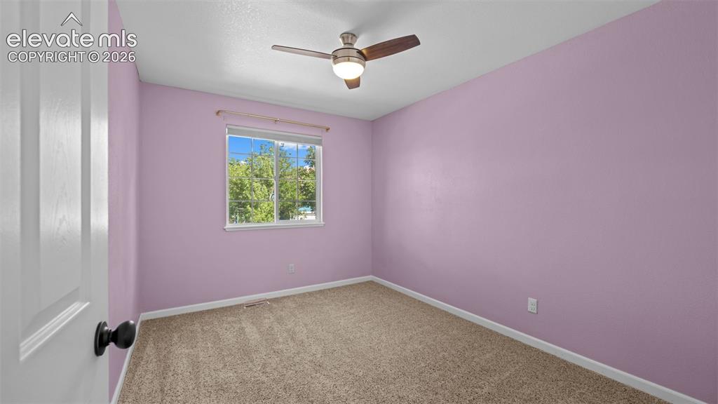 Image 19 of 41: Bedroom