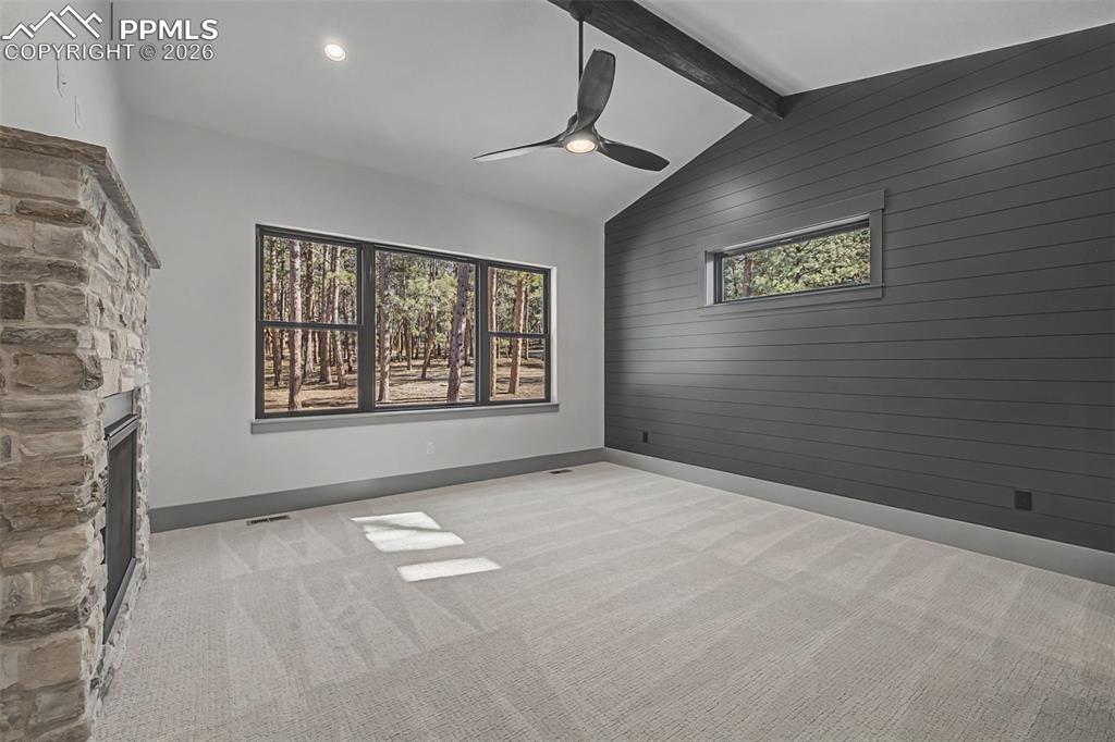 Image 19 of 50: Primary Bedroom