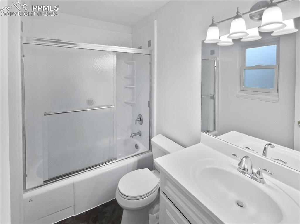 Image 17 of 21: No Description Available