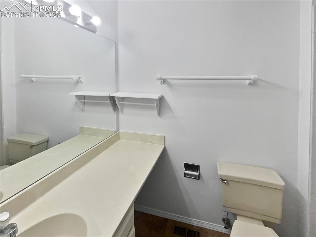 Image 6 of 21: No Description Available