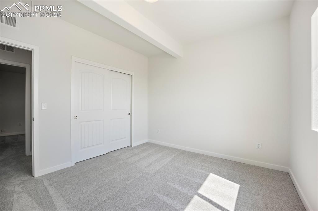 Image 36 of 37: Bedroom