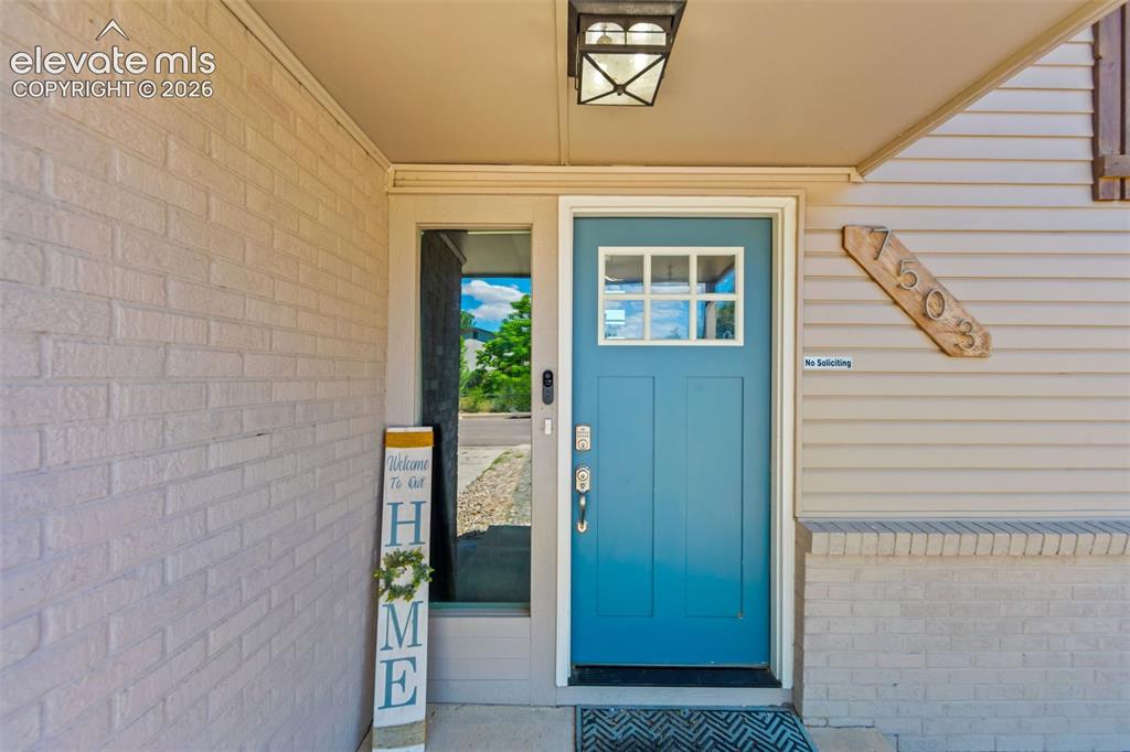 Image 2 of 24: Entry