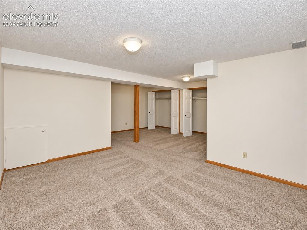 Image 27 of 31: Floor Plan