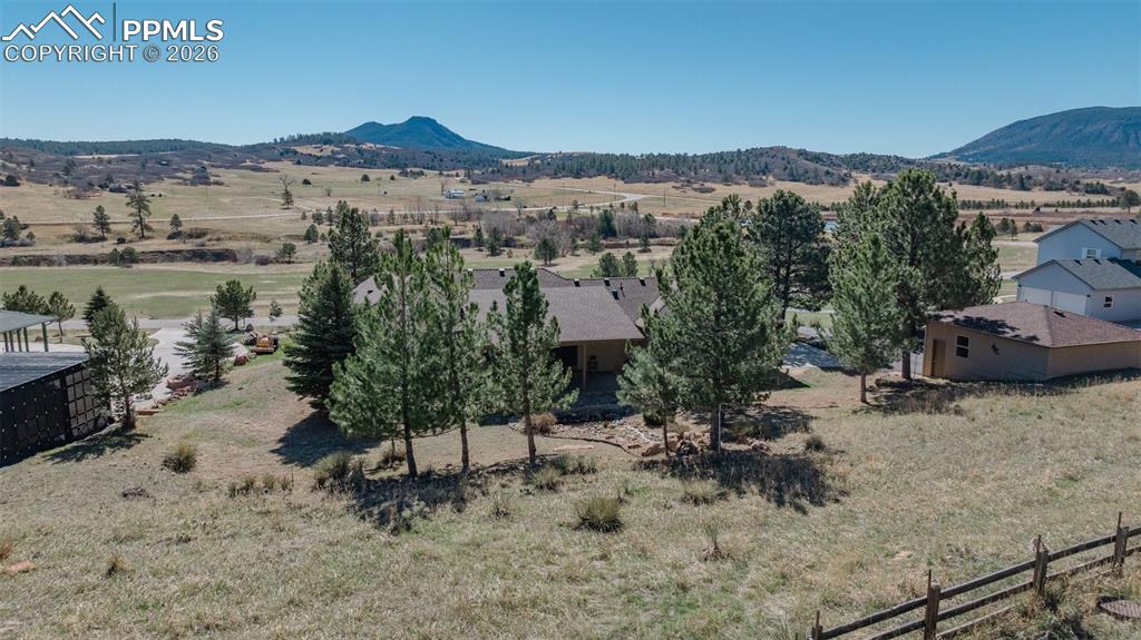 Image 22 of 50: View