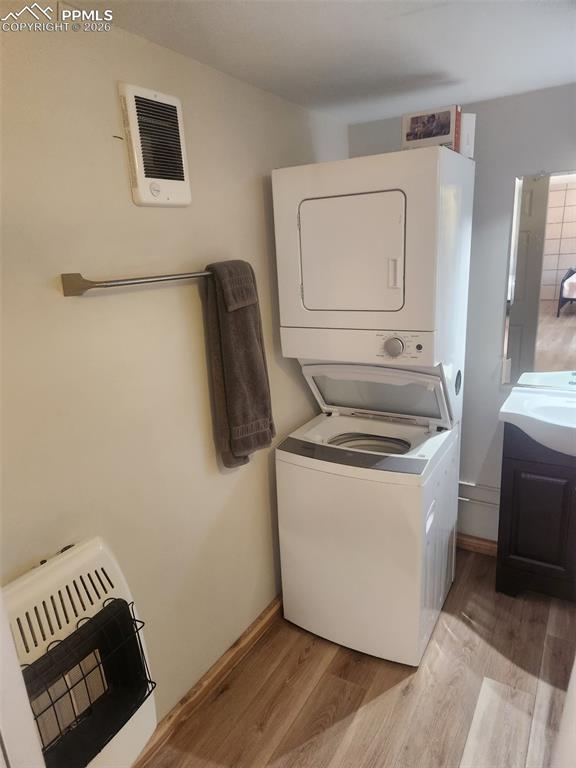 Image 40 of 50: Cottage