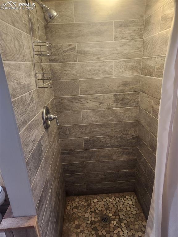 Image 44 of 50: Cottage