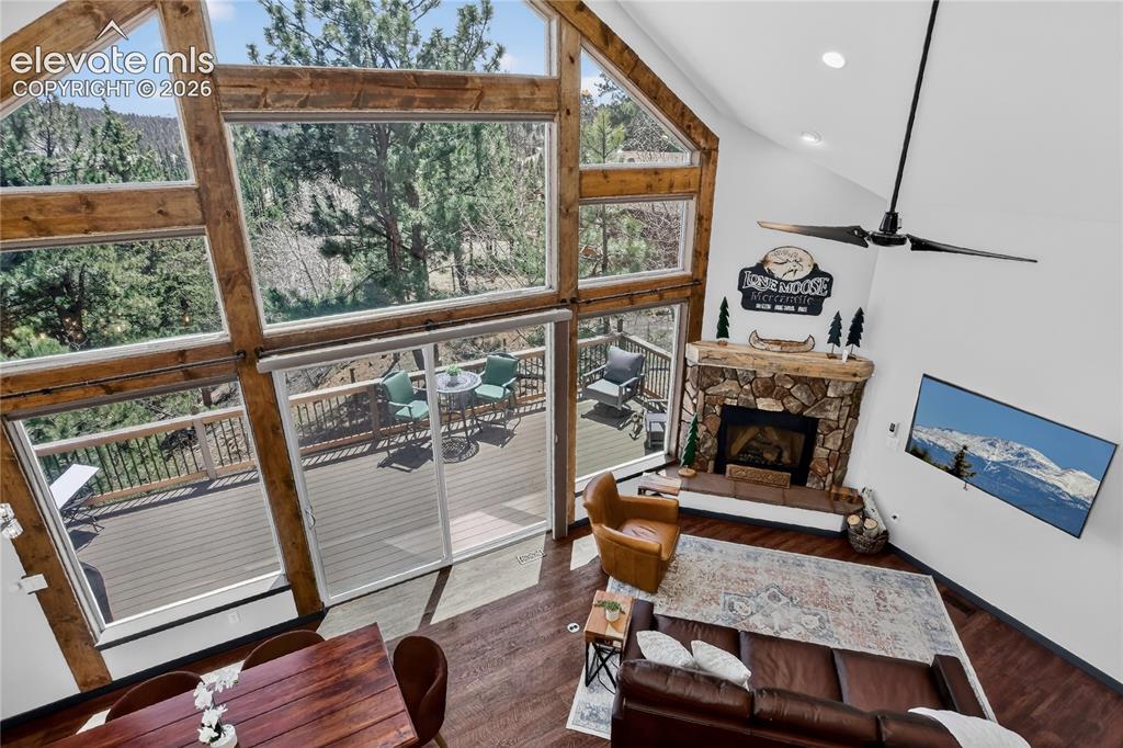 Image 3 of 28: Remote control blinds & walk-out to deck