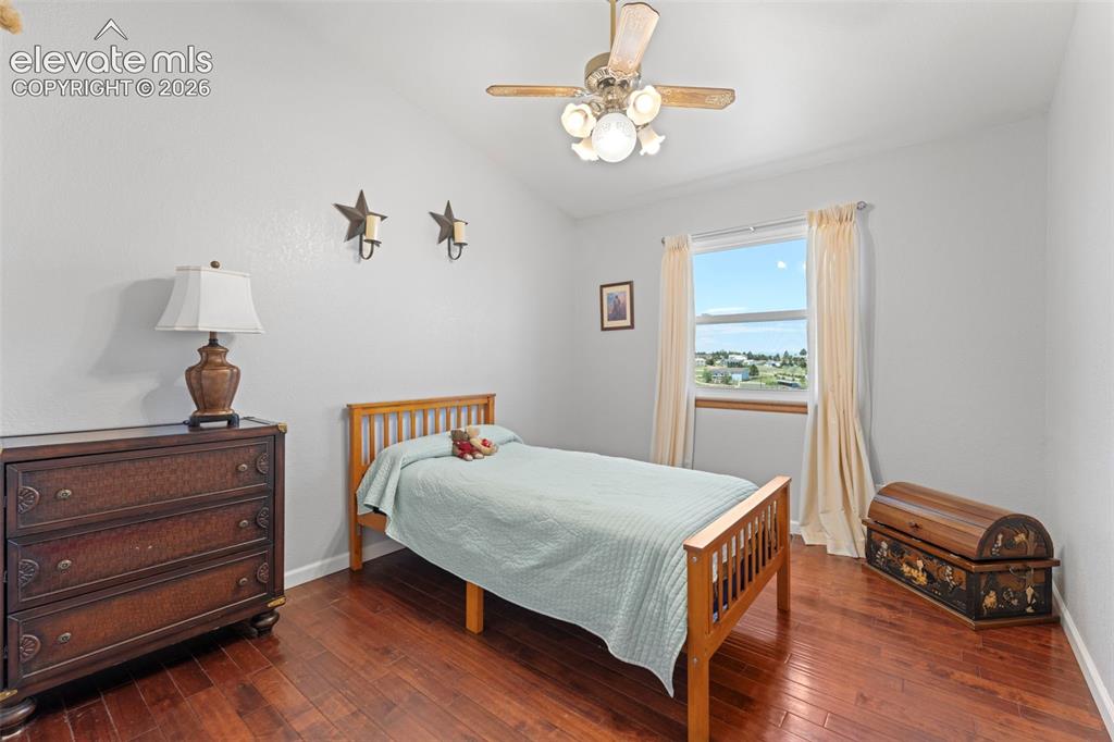Image 18 of 50: Main floor bedroom