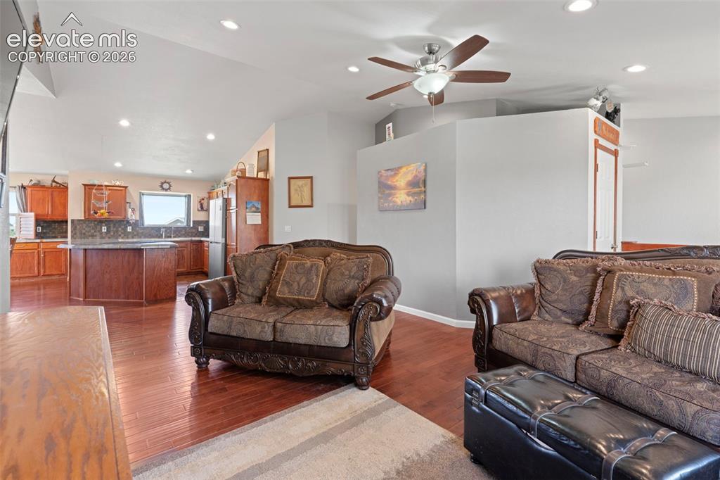 Image 4 of 50: Main floor living room