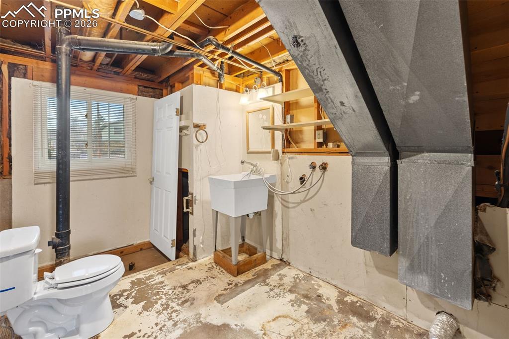 Image 32 of 40: Other