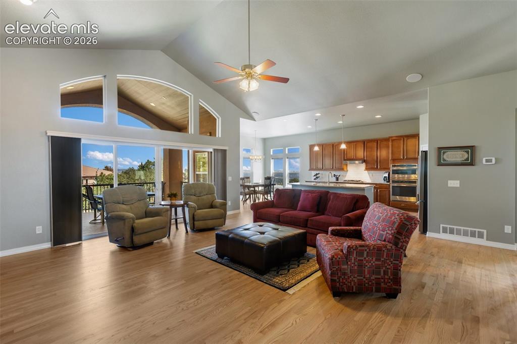 Image 11 of 49: Living Room