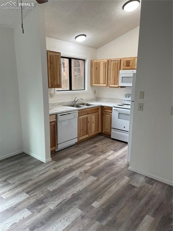 Listing 9061349, Image 8 of 19