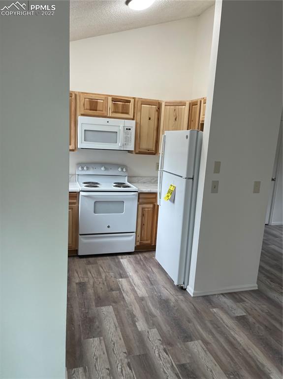 Listing 9061349, Image 9 of 19