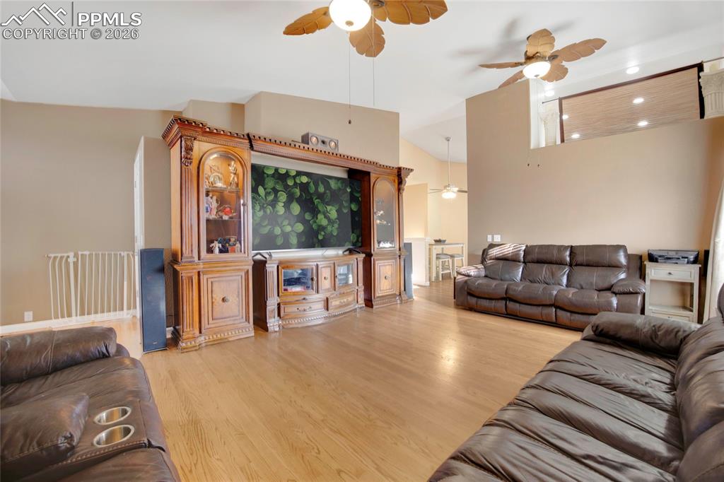 Image 6 of 36: Living Room