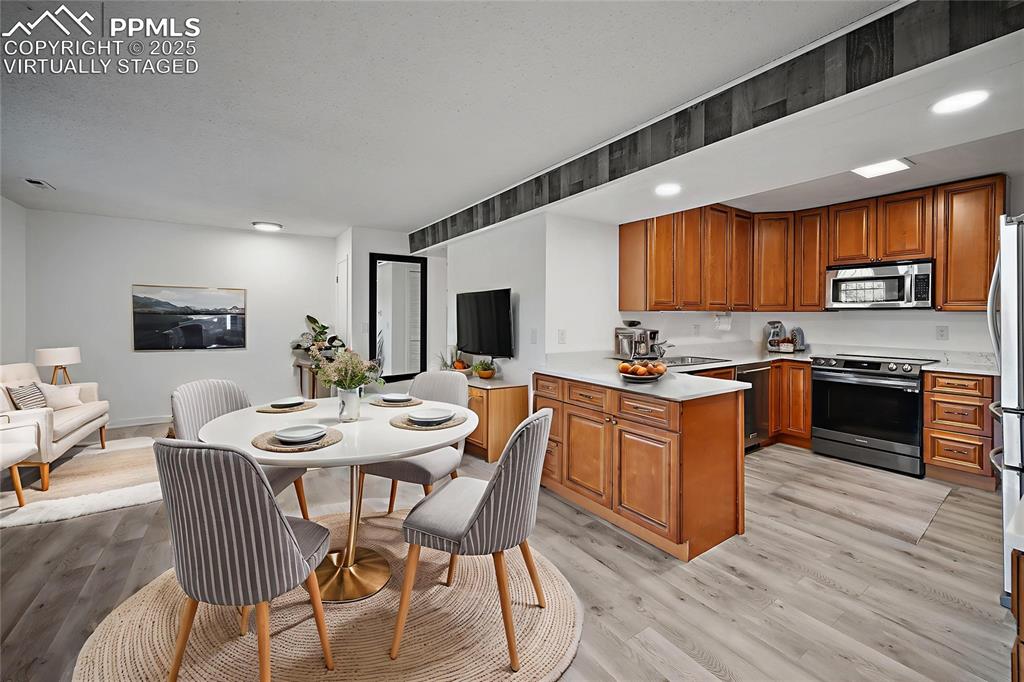 Image 7 of 32: virtually staged