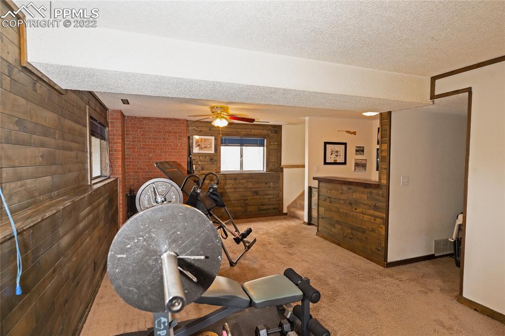 Listing 9066997, Image 16 of 27