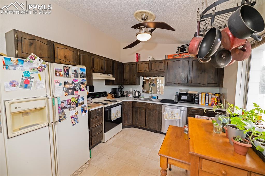 Listing 9066997, Image 8 of 27