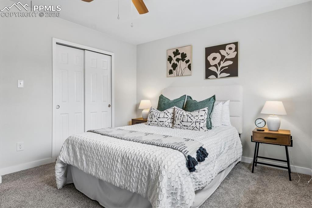 Image 12 of 20: Bedroom