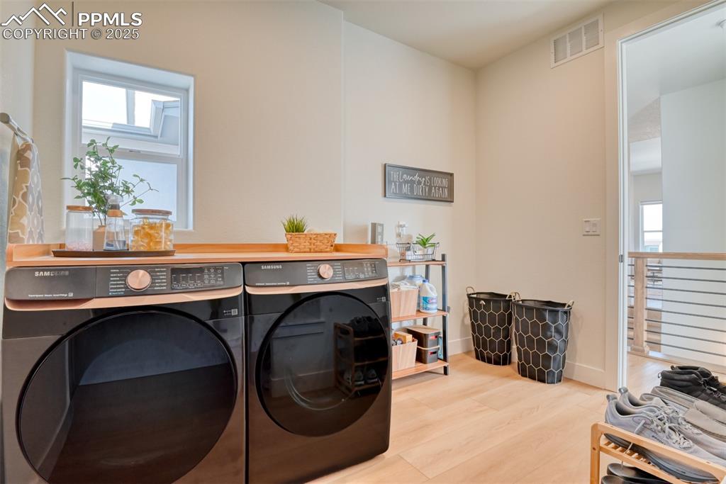 Image 28 of 49: Laundry