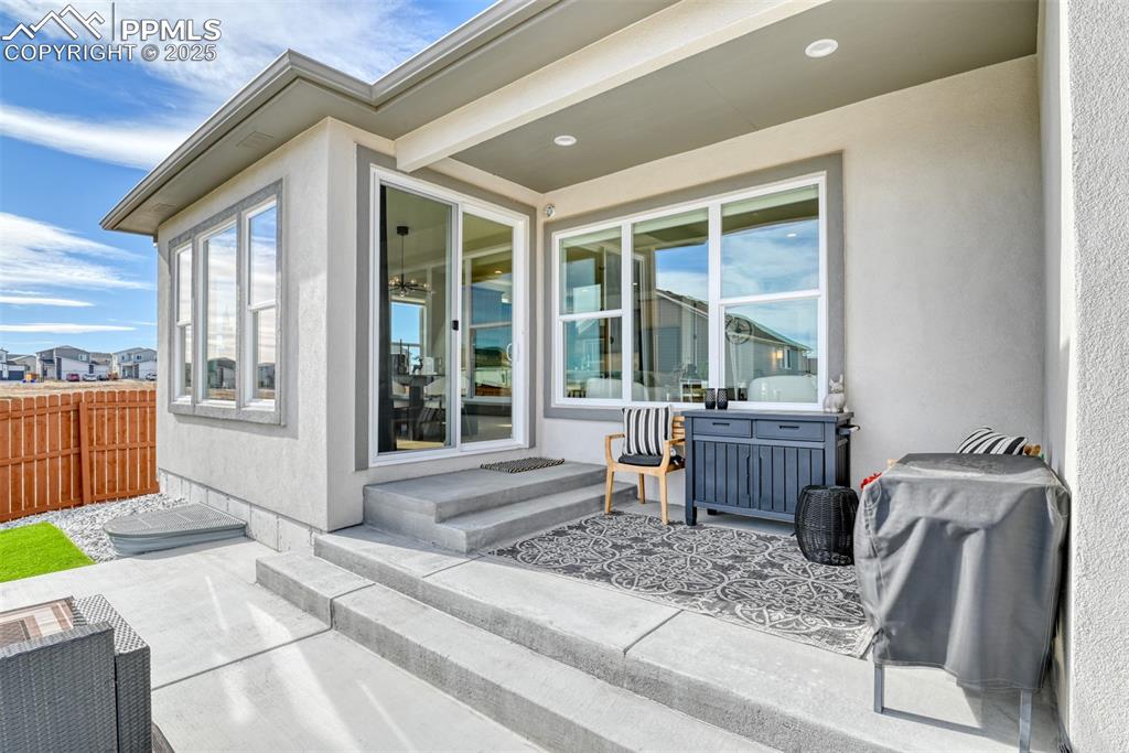 Image 45 of 49: Patio