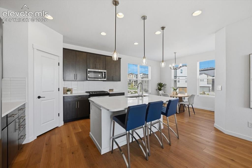 Image 11 of 36: Kitchen