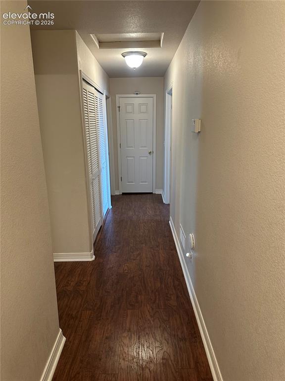 Image 17 of 33: Hallway