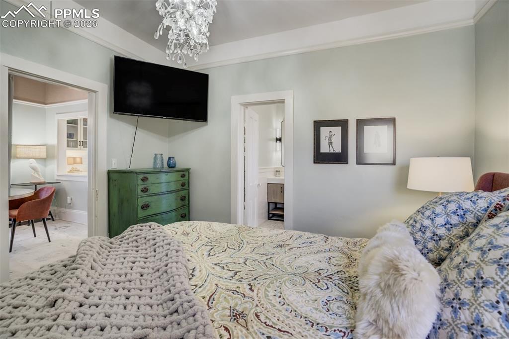 Image 18 of 39: Bedroom