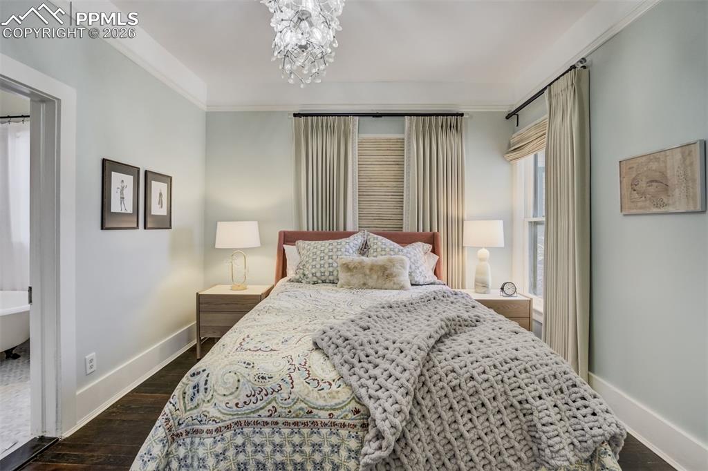 Image 19 of 39: Bedroom