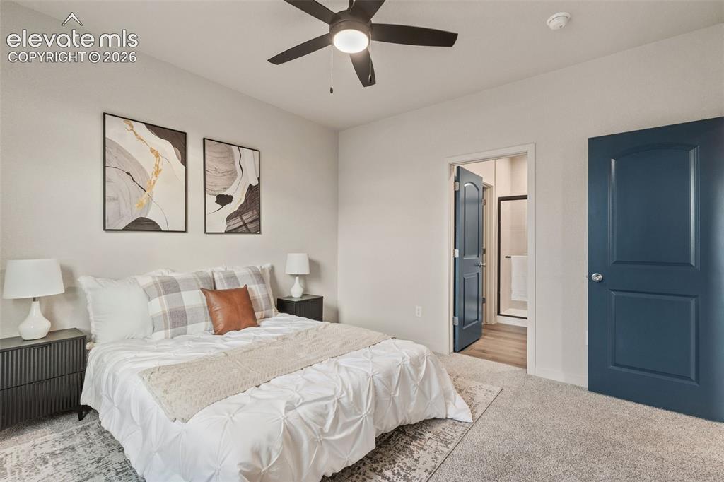 Image 17 of 47: Bedroom
