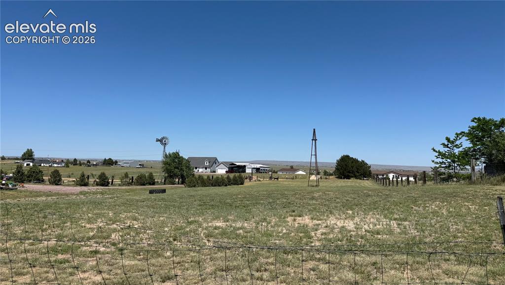 Image 2 of 5: Blue Sage neighborhood