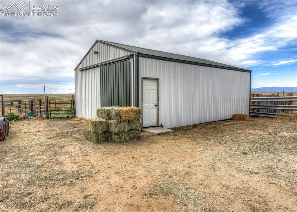 Image 36 of 50: Out Buildings