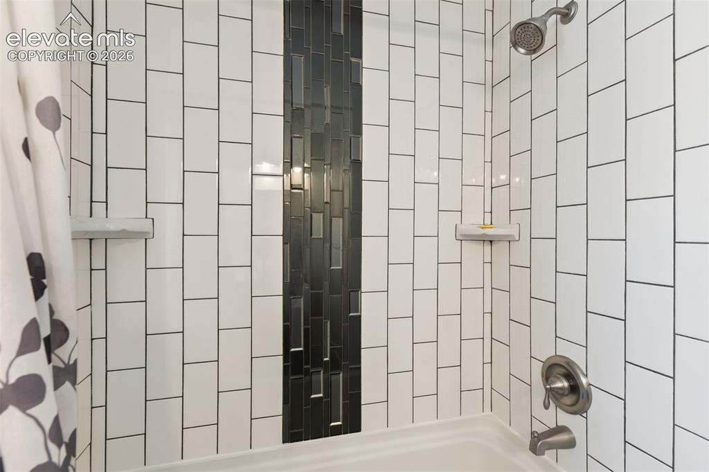 Image 14 of 26: HOA