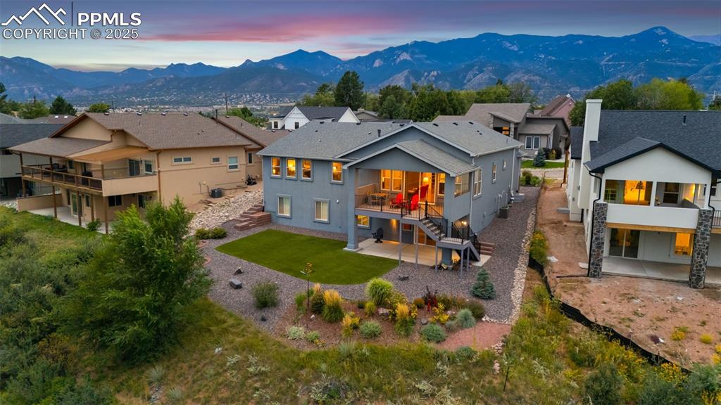 Image 3 of 47: Back of Structure