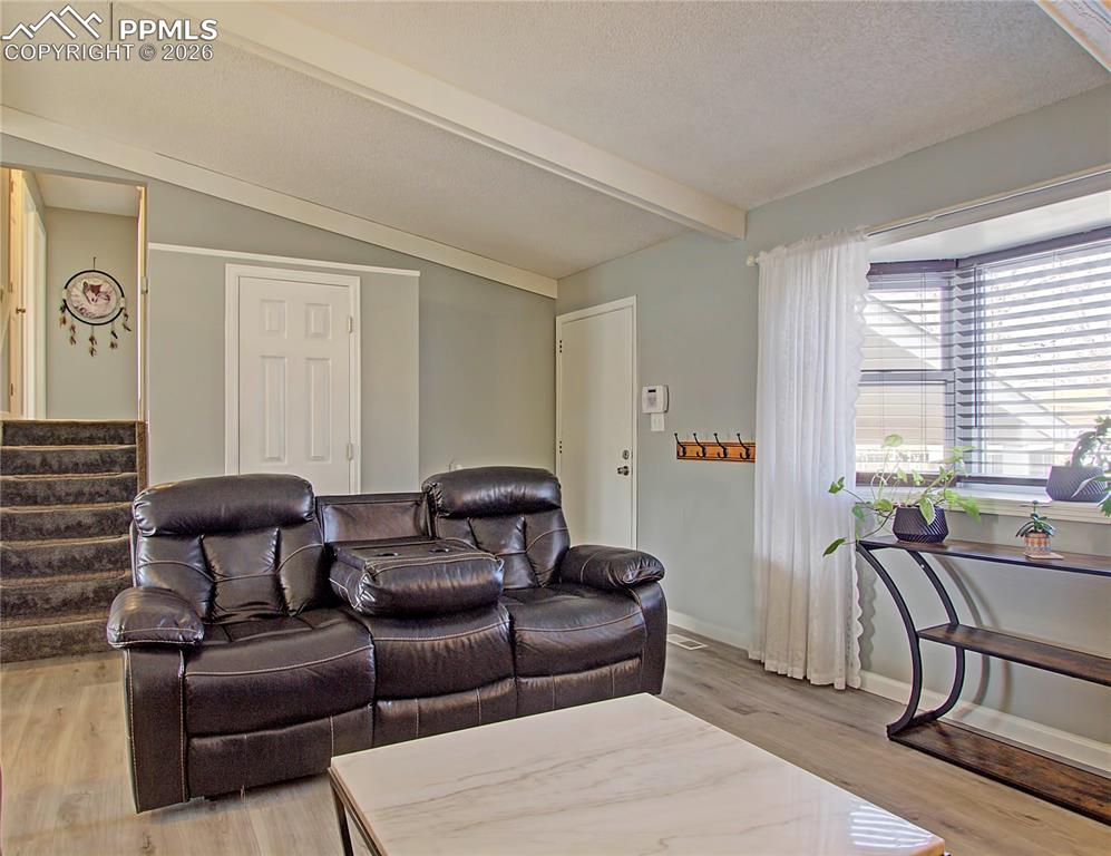 Image 9 of 30: Living Room