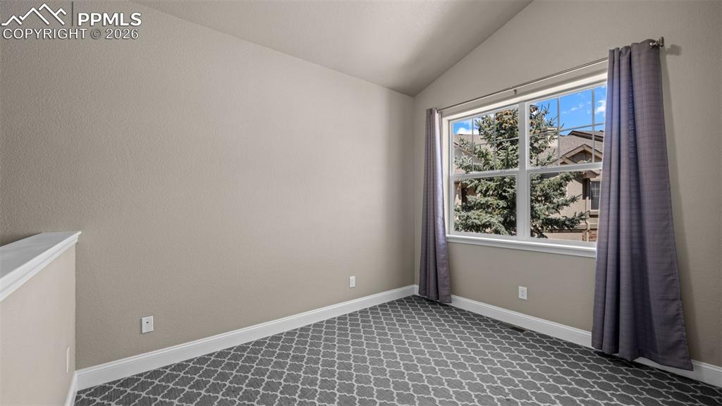 Image 16 of 39: Loft