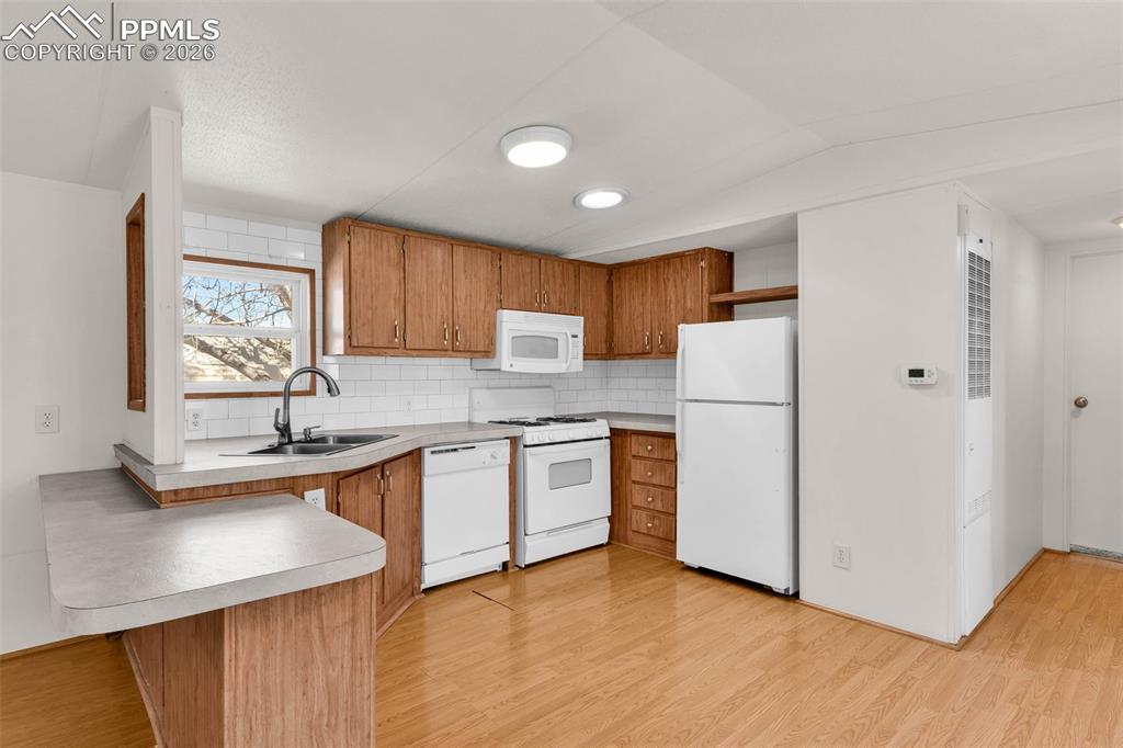 Image 12 of 35: No Description Available