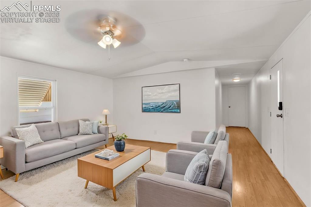 Image 8 of 35: Virtually Staged