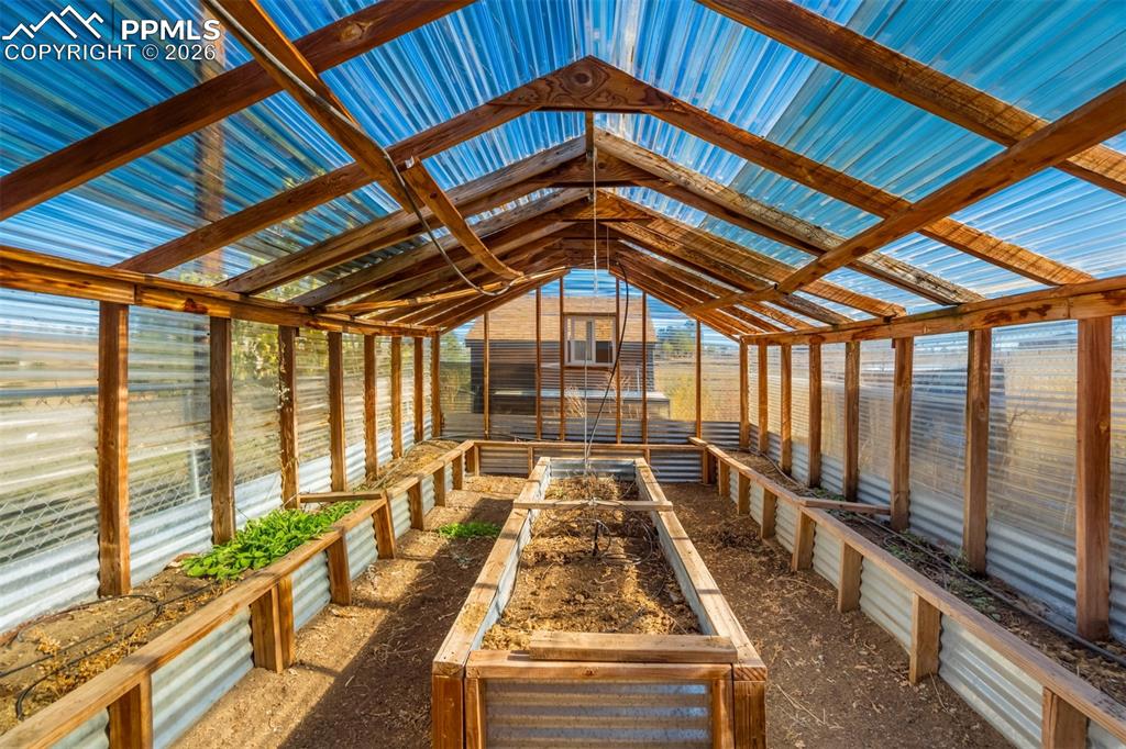 Image 46 of 50: View of unfurnished sunroom